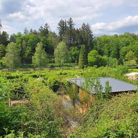 Campingplads Huttopia Vallee De La Semois *